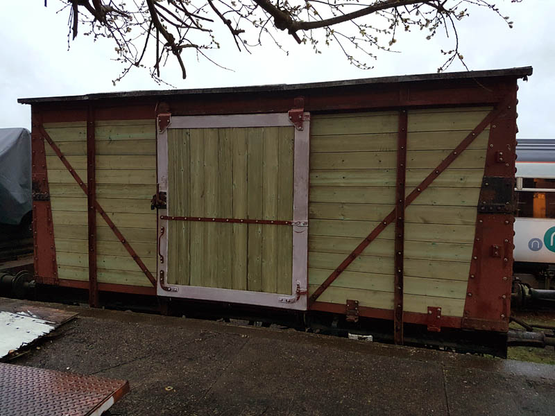 17/03/19 -“You only paint them”