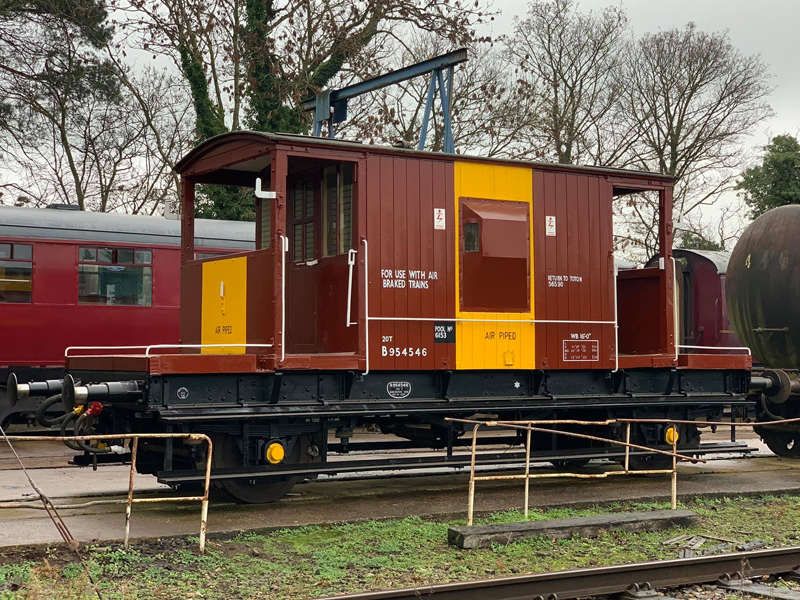 This image has an empty alt attribute; its file name is brakevan.jpg